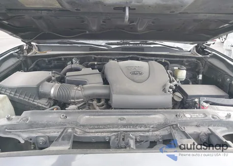 2017 Toyota Tacoma Sr5 V6 z USA, uszkodzony, nr VIN 3TMAZ5CNXHM042327